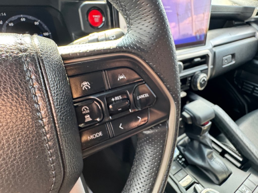 Used 2026 Toyota 4Runner TRD Off-Road Premium w/ Tow Technology Package AWD/4WD image 32