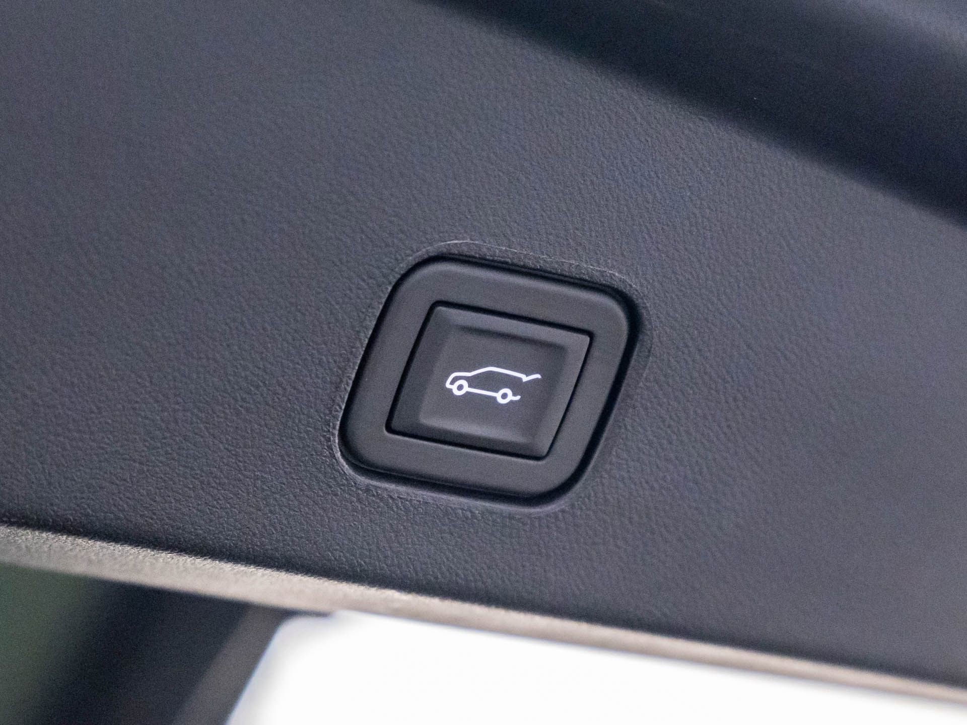 New 2026 Cadillac Lyriq V w/ LPO, Floor Liner Package image 31