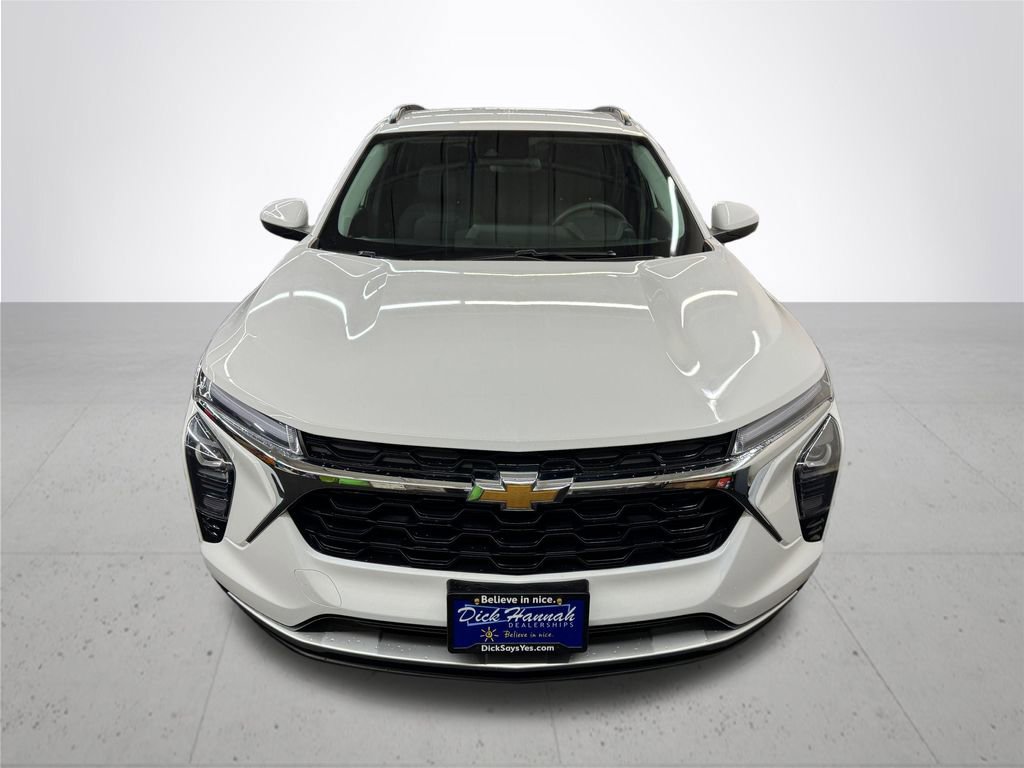 Used 2024 Chevrolet Trax LT image 10