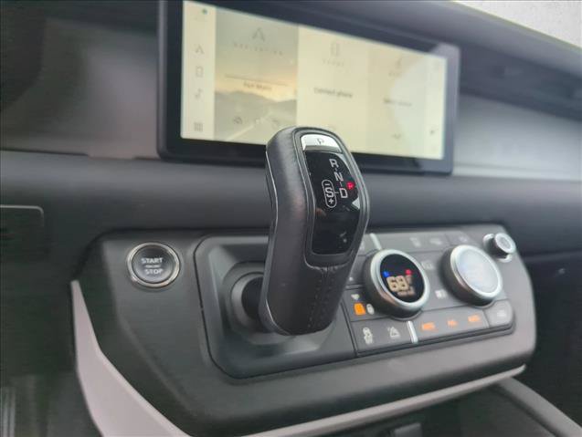 Used 2023 Land Rover Defender 110 X-Dynamic SE AWD/4WD image 21