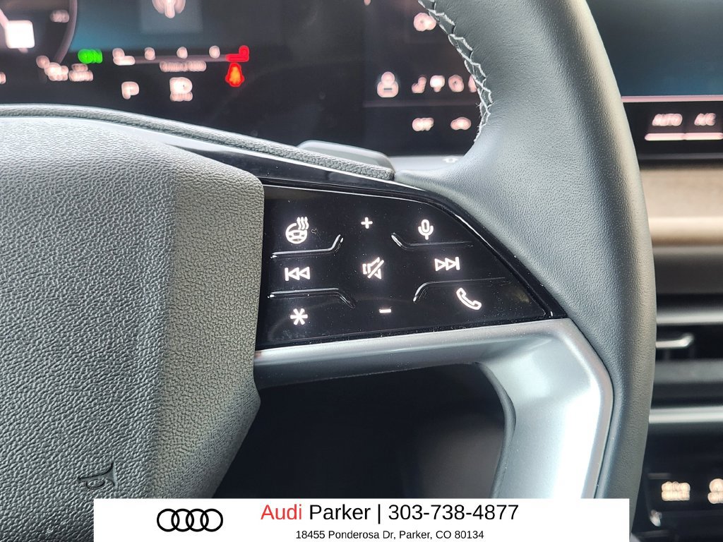 Used 2025 Audi Q5 Premium Plus w/ Premium Plus AWD/4WD image 7