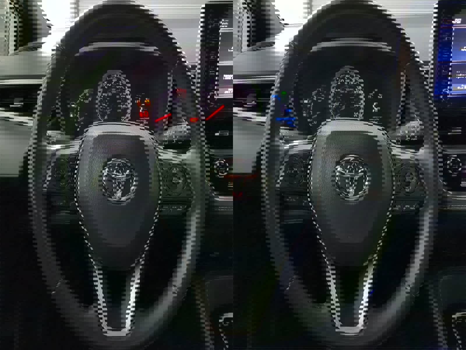 Used 2021 Toyota Corolla SE image 21