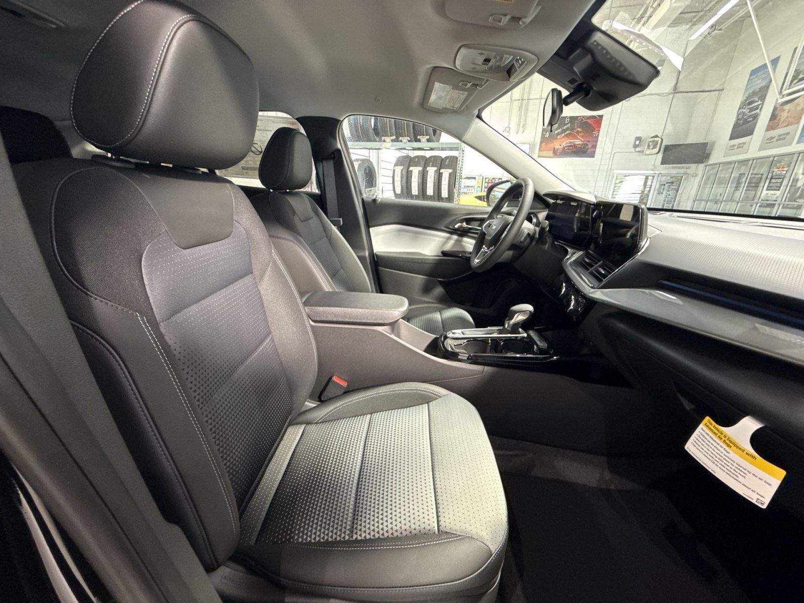 New 2026 Chevrolet Trax LT w/ Driver Confidence Package FWD image 30