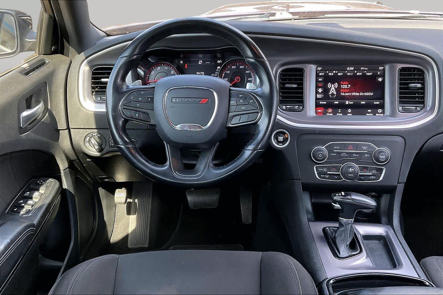Used 2020 Dodge Charger GT w/ Blacktop Package RWD image 5