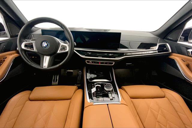 Certified 2024 BMW X5 xDrive50e w/ M Sport Package image 16