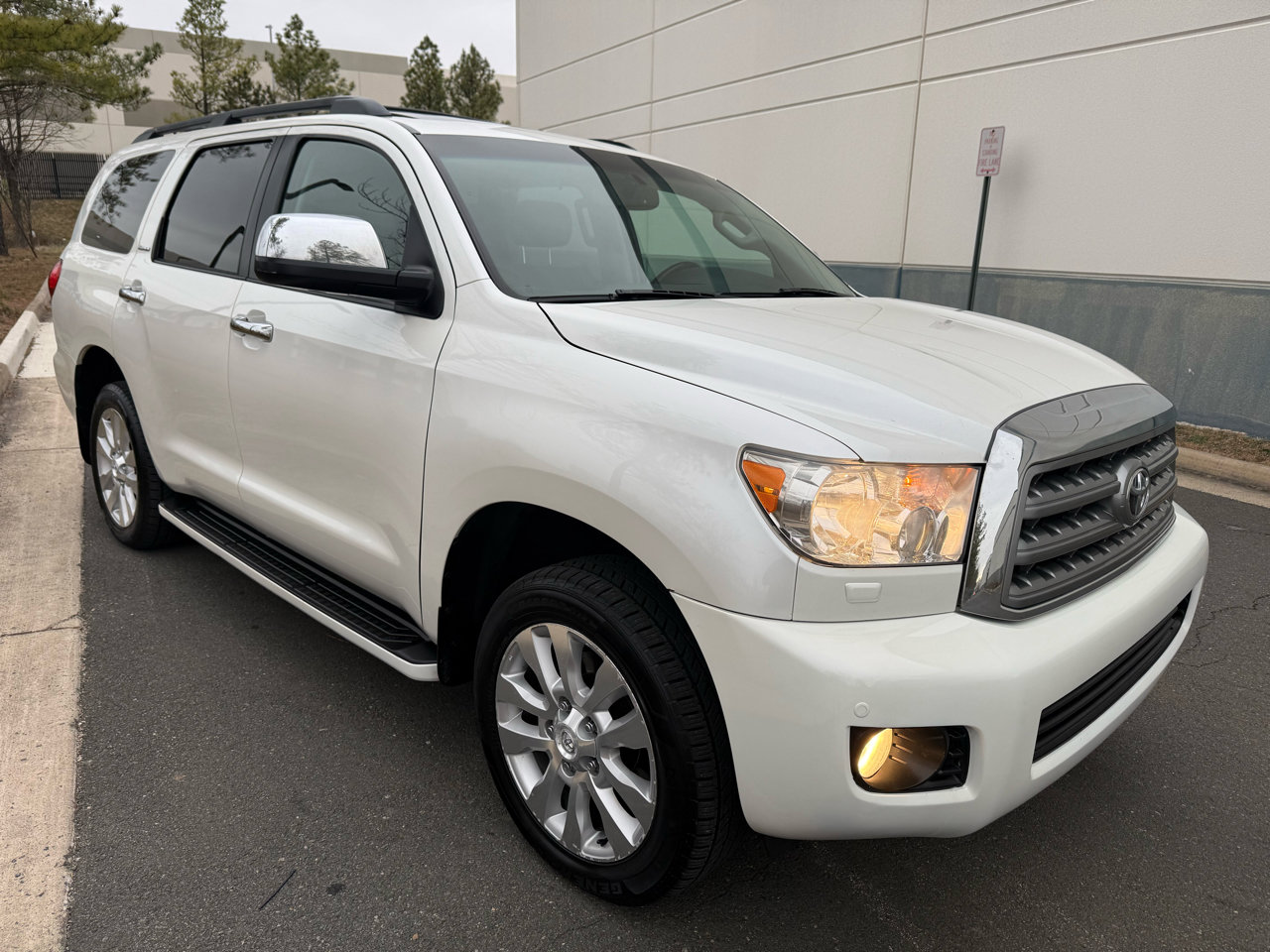 Used 2012 Toyota Sequoia Platinum image 12
