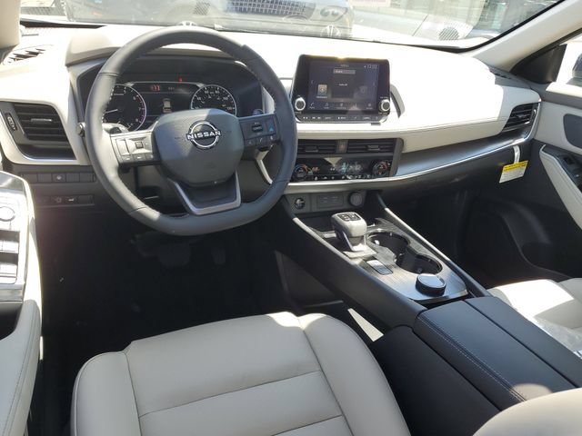 New 2026 Nissan Rogue Dark Armor AWD/4WD image 13