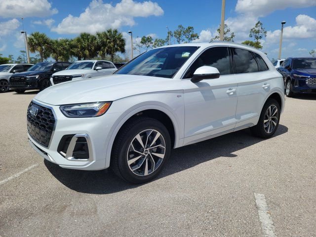 Certified 2023 Audi Q5 2.0T Premium Plus w/ Premium Plus Package image 4