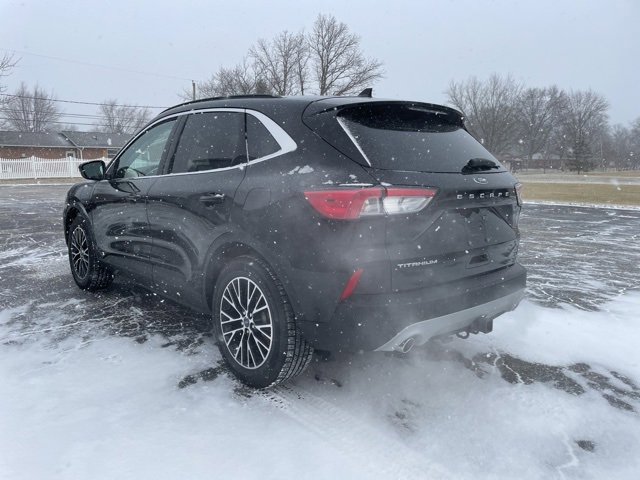 Used 2022 Ford Escape Titanium w/ Titanium Premium Package image 2