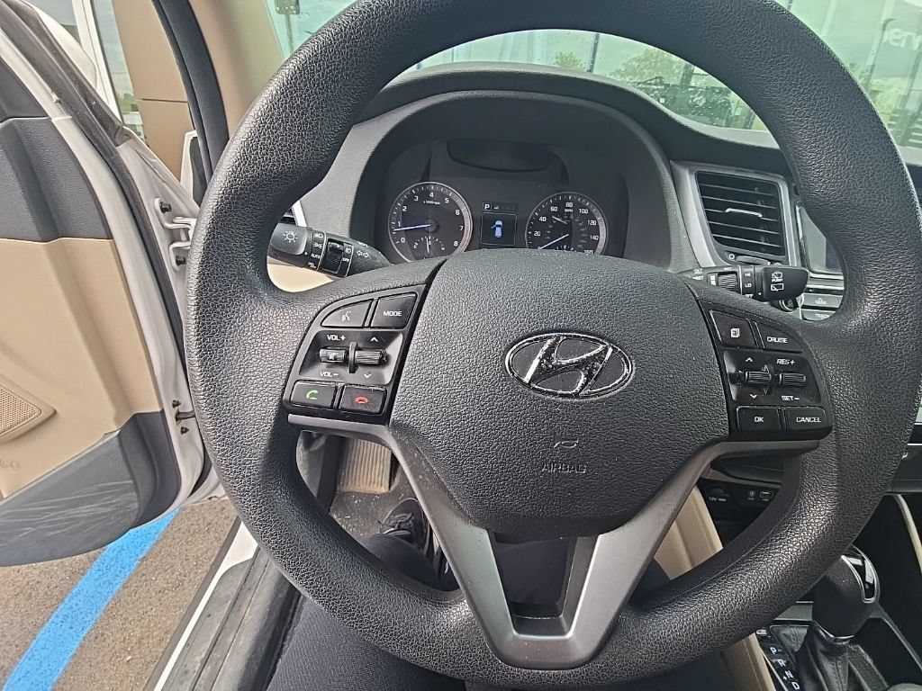 Used 2016 Hyundai Tucson SE w/ Option Group 02 AWD/4WD image 12