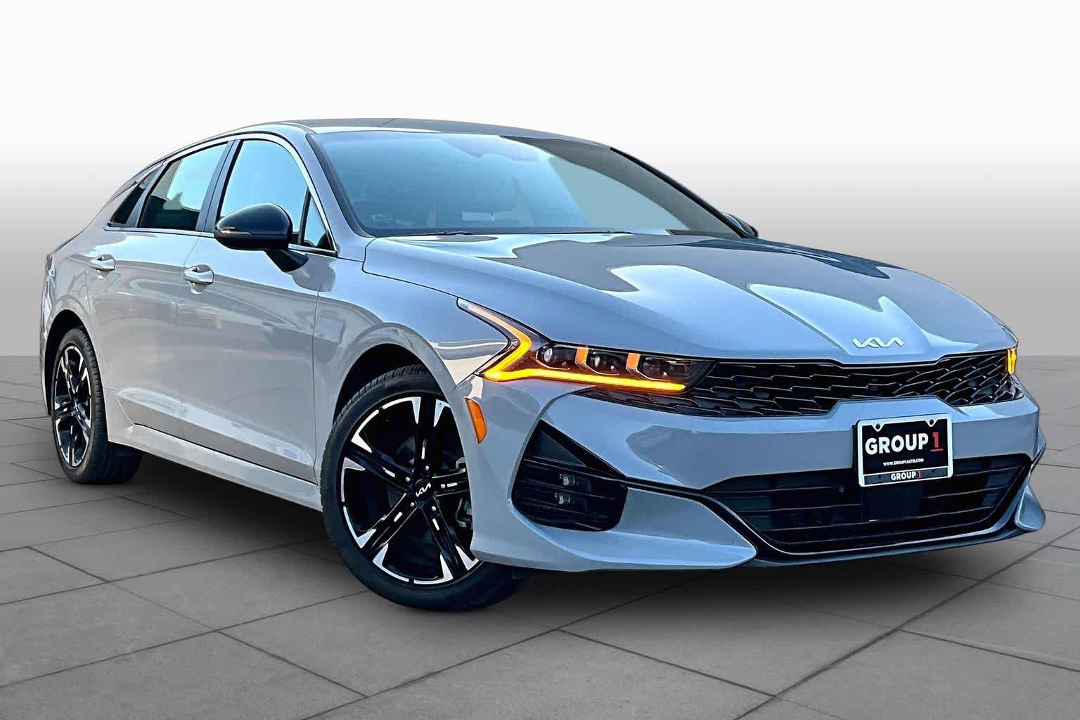 Used 2024 Kia K5 GT-Line w/ GT-Line Premium Package FWD image 3
