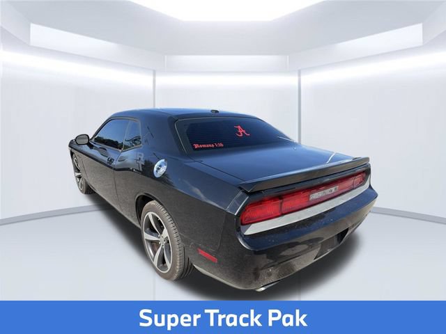 Used 2014 Dodge Challenger R/T RWD image 9