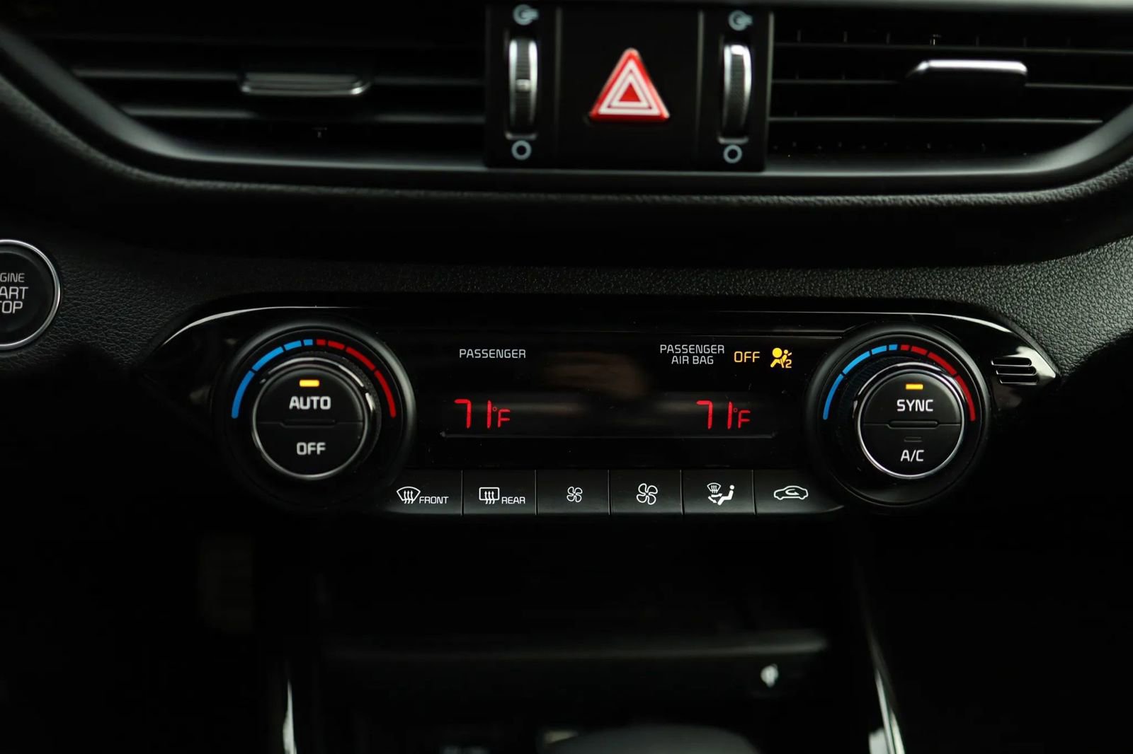 Used 2024 Kia Forte GT-Line w/ GT-Line Premium Package image 24