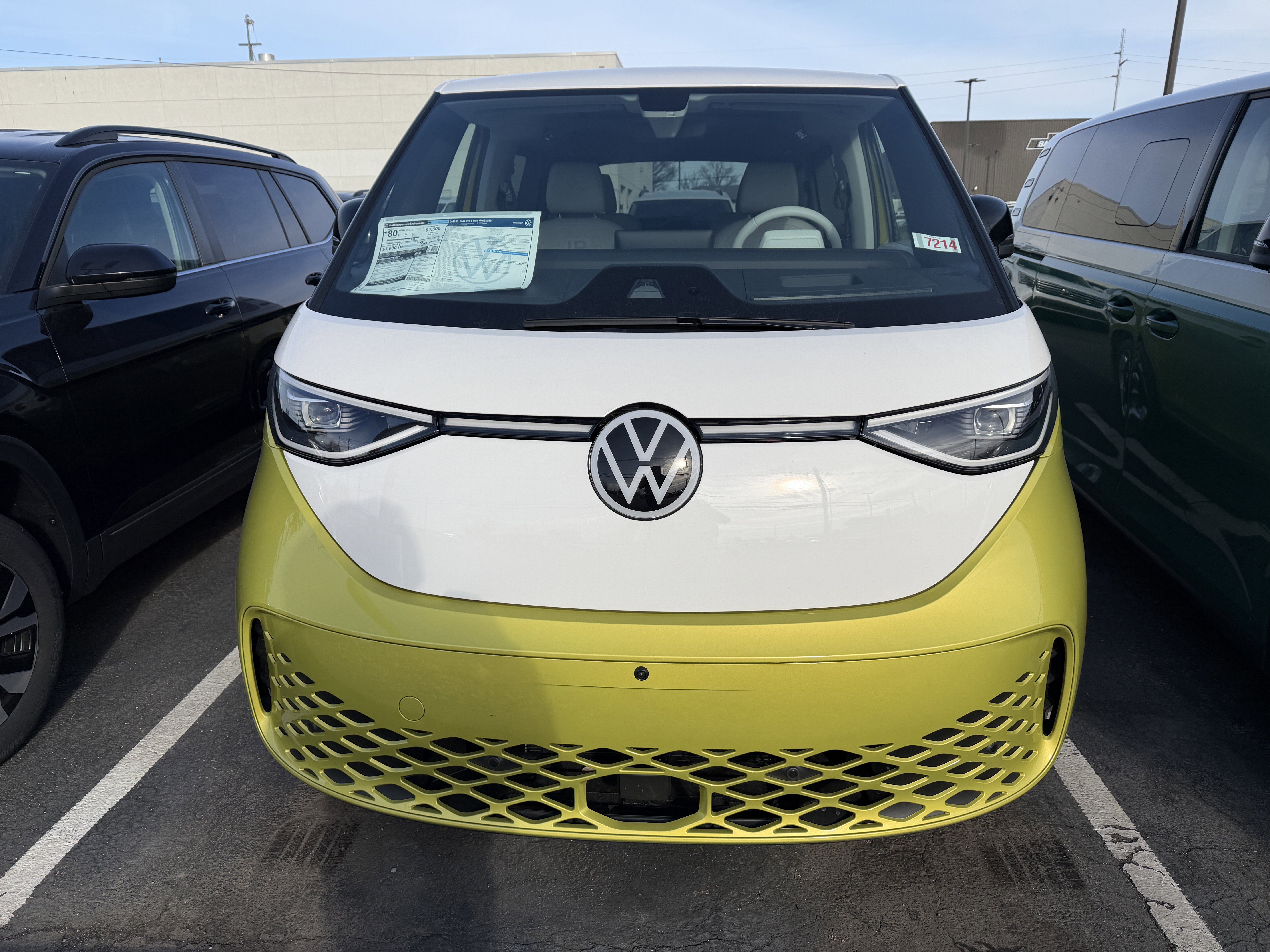 New 2025 Volkswagen ID. Buzz Pro S Plus image 3