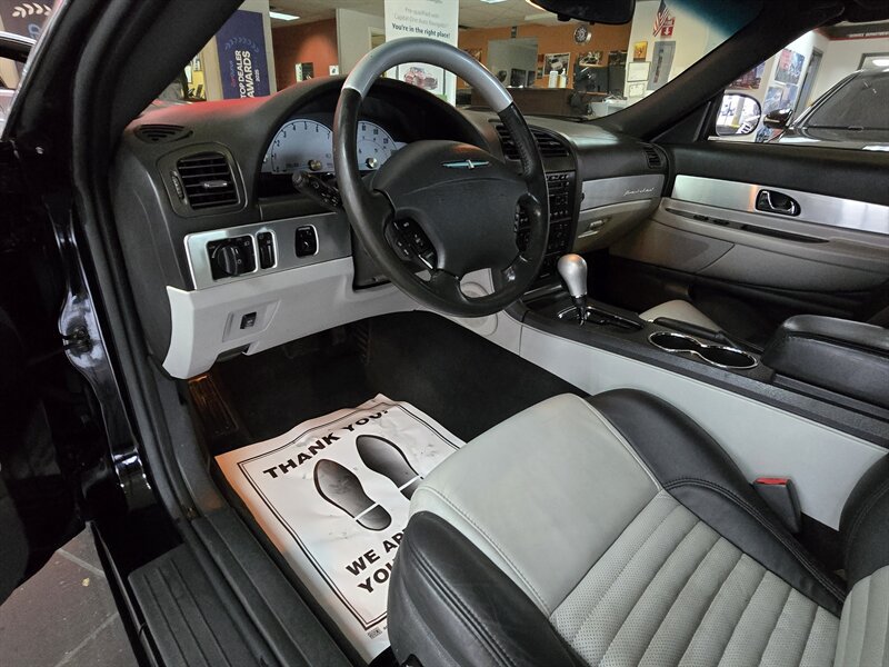 Used 2002 Ford Thunderbird Neiman Marcus RWD image 9