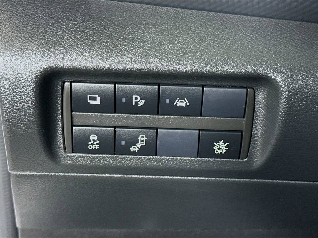 Certified 2023 Nissan Kicks S image 18