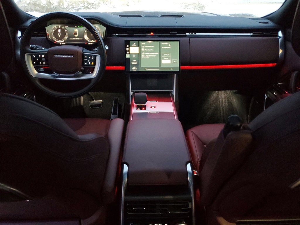 Used 2025 Land Rover Range Rover Autobiography image 26
