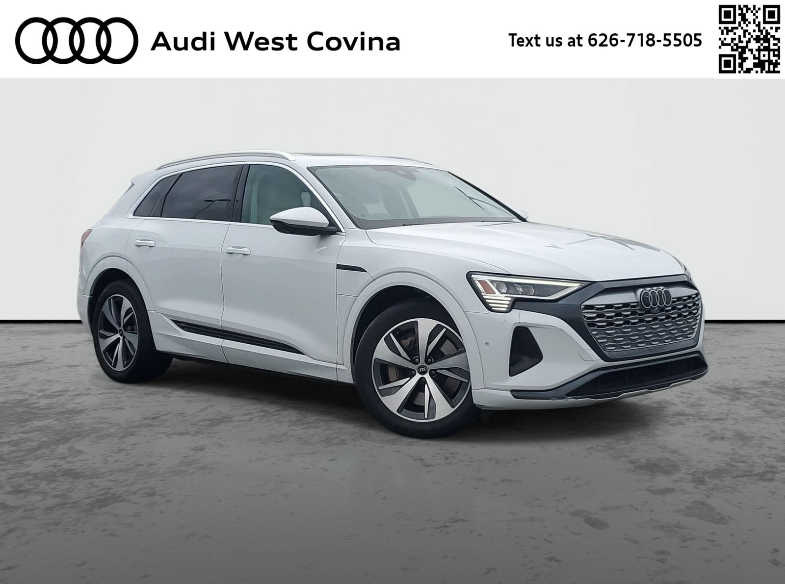 Used 2024 Audi Q8 e-tron Premium Plus w/ Premium Plus Package AWD/4WD image 1