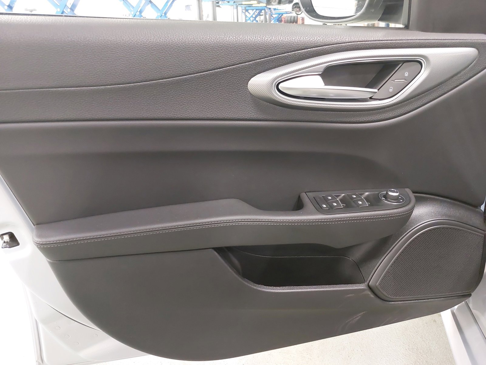 New 2025 Alfa Romeo Giulia w/ Veloce Package Rwd image 27