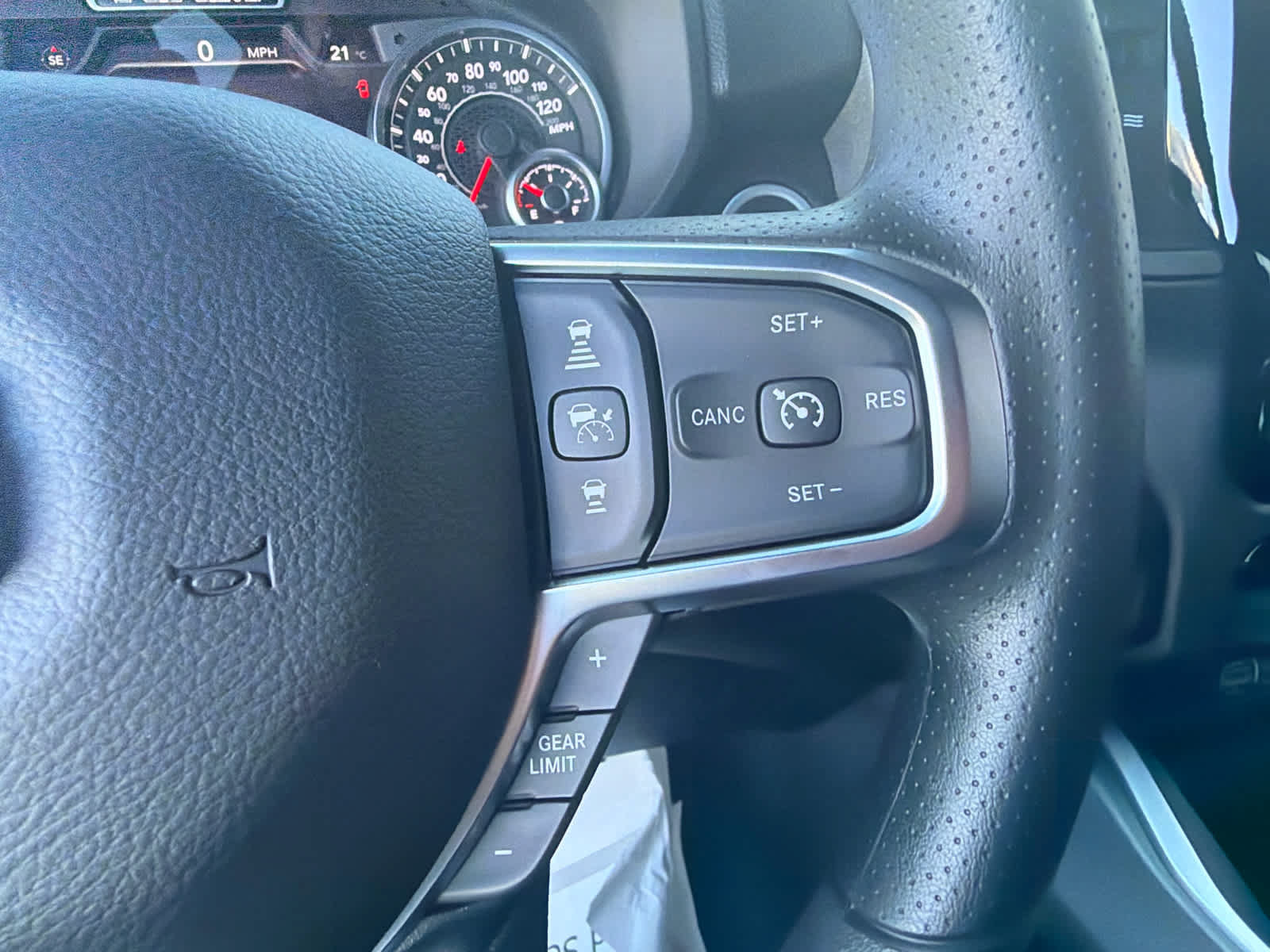 New 2027 RAM 1500 Tradesman AWD/4WD image 25