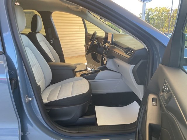 New 2026 Ford Escape Active image 27