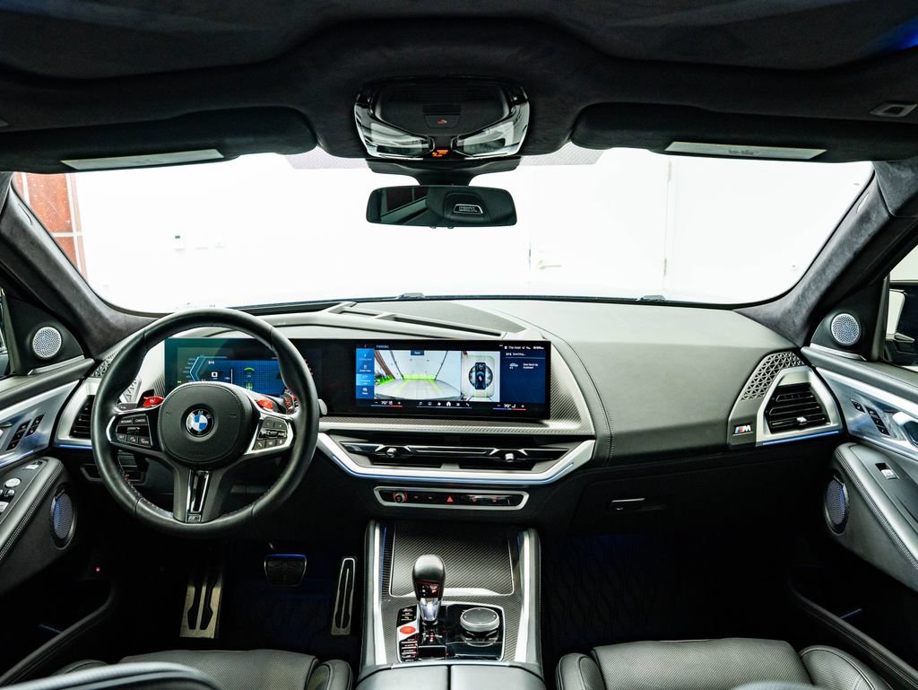 Used 2024 BMW XM AWD/4WD image 4