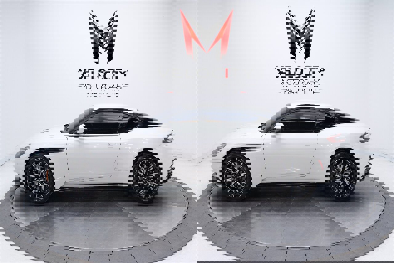 Used 2018 Aston Martin DB11 V12 image 17