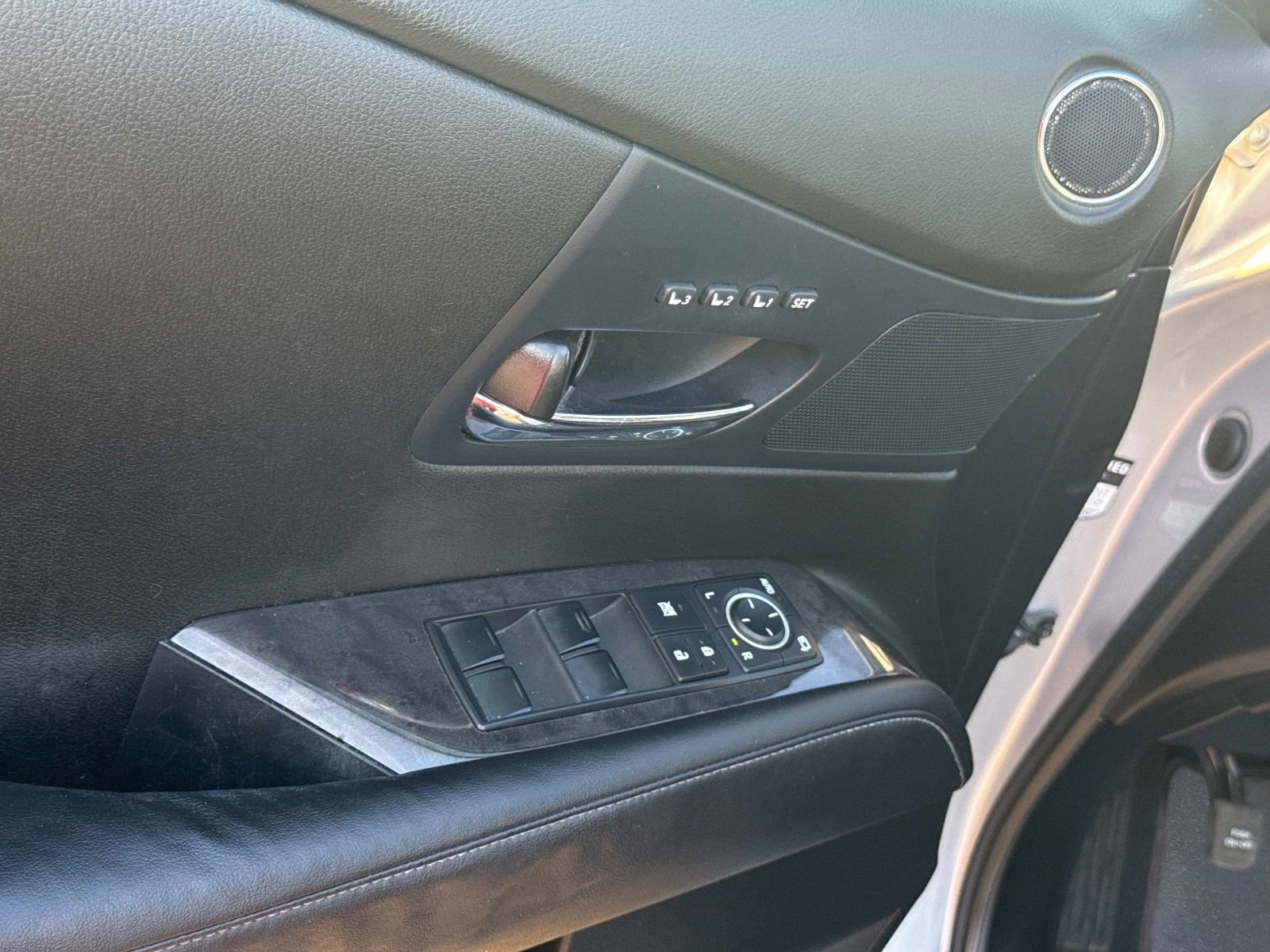 Used 2015 Lexus RX 350 FWD image 17