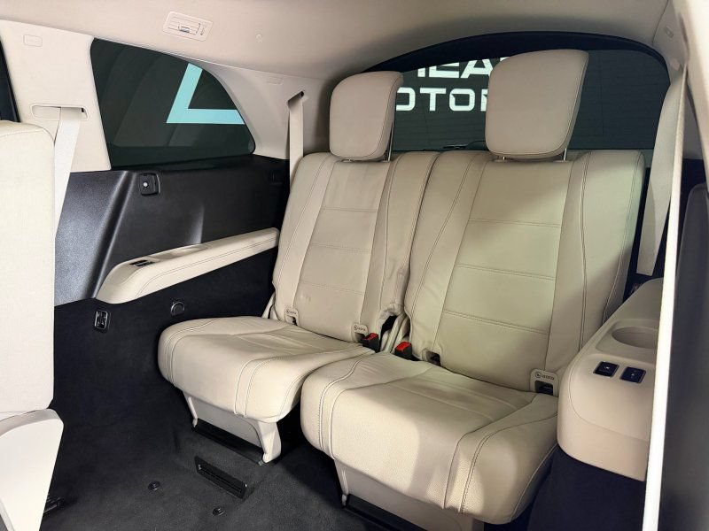 Used 2021 Mercedes-Benz GLS 580 4MATIC image 22