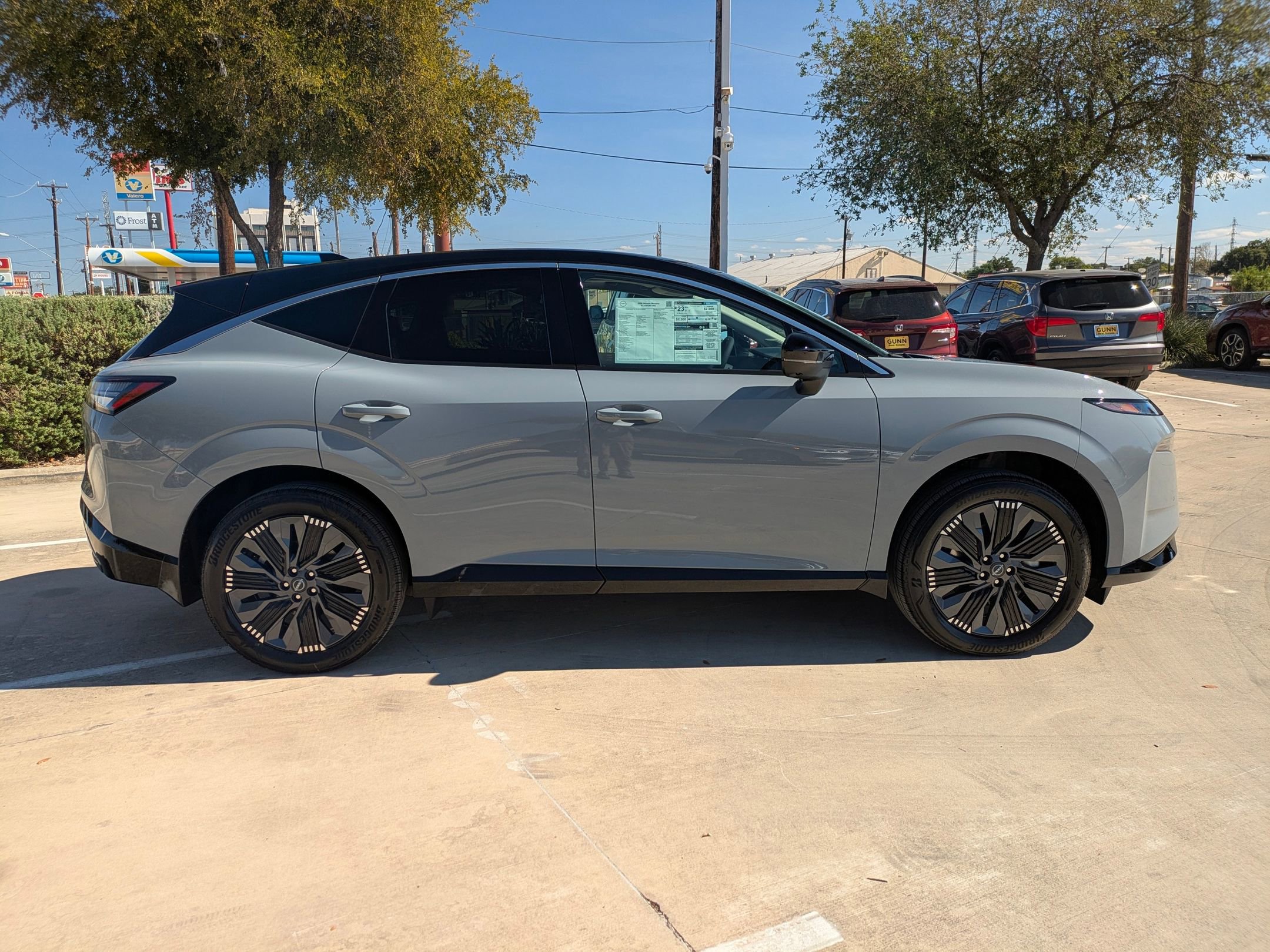New 2026 Nissan Murano Platinum image 2