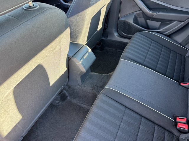 Used 2024 Volkswagen Jetta Sport image 17