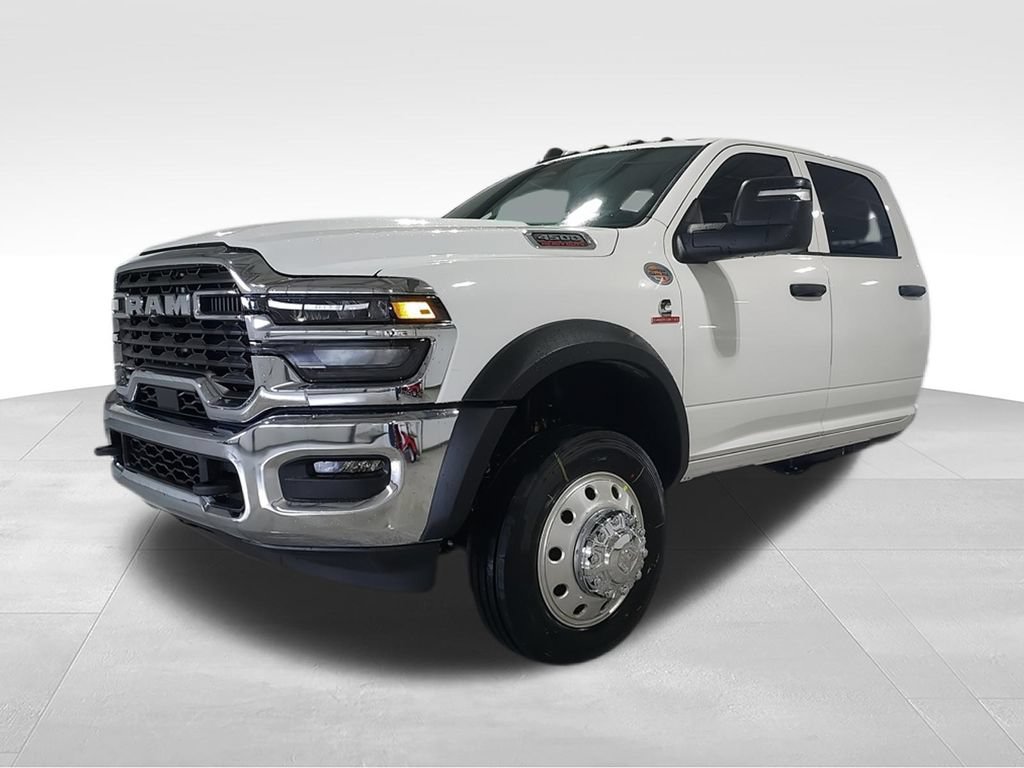 New 2026 RAM 4500 Tradesman AWD/4WD image 4