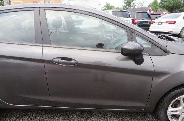 Used 2019 Ford Fiesta SE image 44