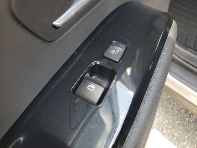 Used 2022 Hyundai Tucson Limited FWD image 15