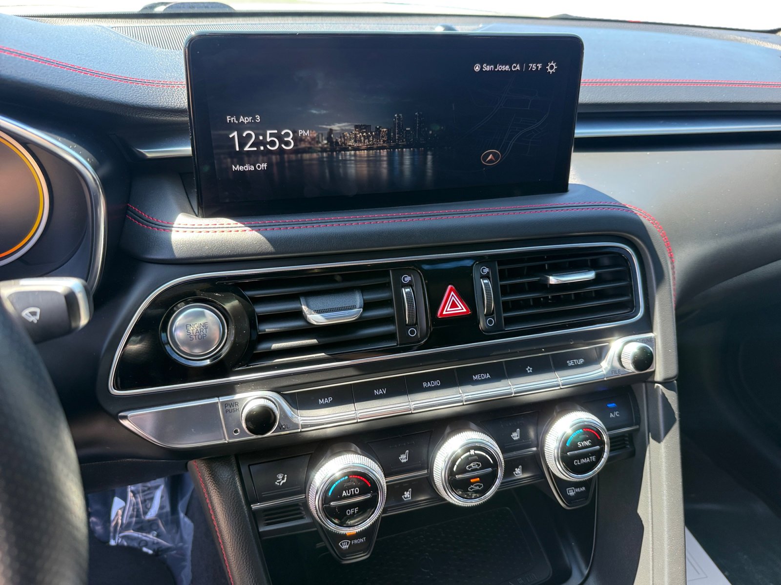 Used 2023 Genesis G70 3.3T w/ Sport Advanced Package image 12