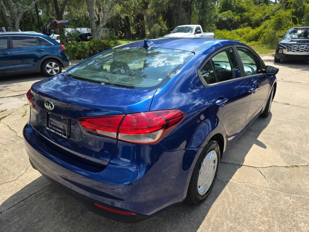 Used 2018 Kia Forte LX FWD image 4