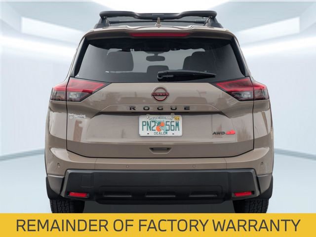 Certified 2025 Nissan Rogue SV image 5