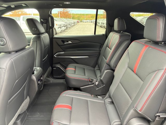New 2027 Chevrolet Traverse RS w/ LPO, Floor Liner Package AWD/4WD image 17