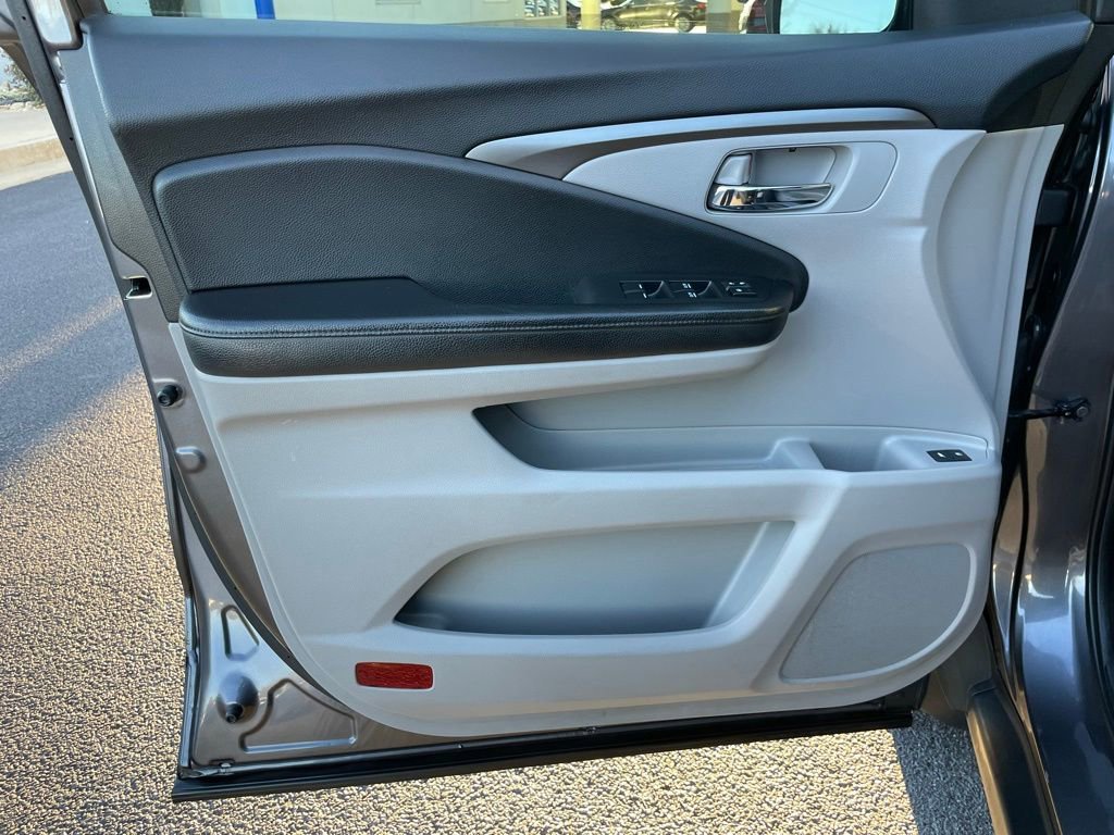 Used 2017 Honda Pilot EX-L image 24