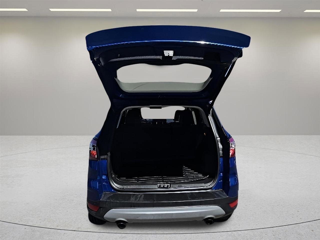 Used 2018 Ford Escape SEL w/ Ford Safe & Smart Package image 19