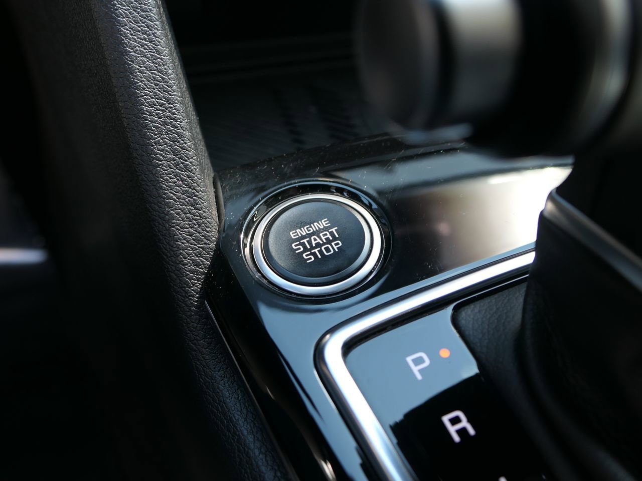 Used 2023 Kia Sportage SX image 20