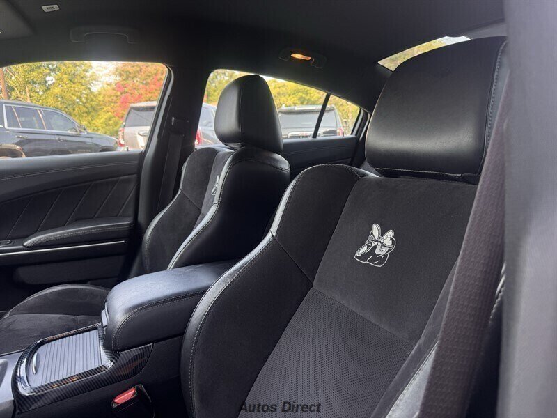 Used 2019 Dodge Charger Scat Pack w/ Plus Group RWD image 28