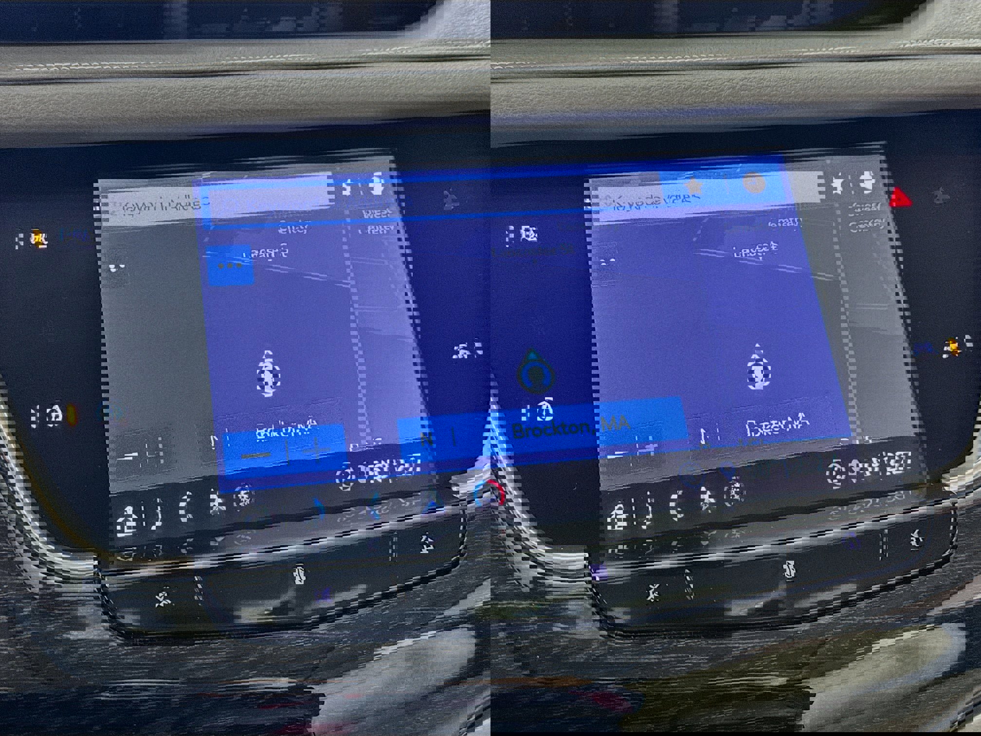 Used 2020 Cadillac XT6 Premium Luxury image 2