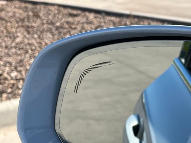 Used 2023 Volvo XC90 B6 Plus w/ Protection Package Premier image 19