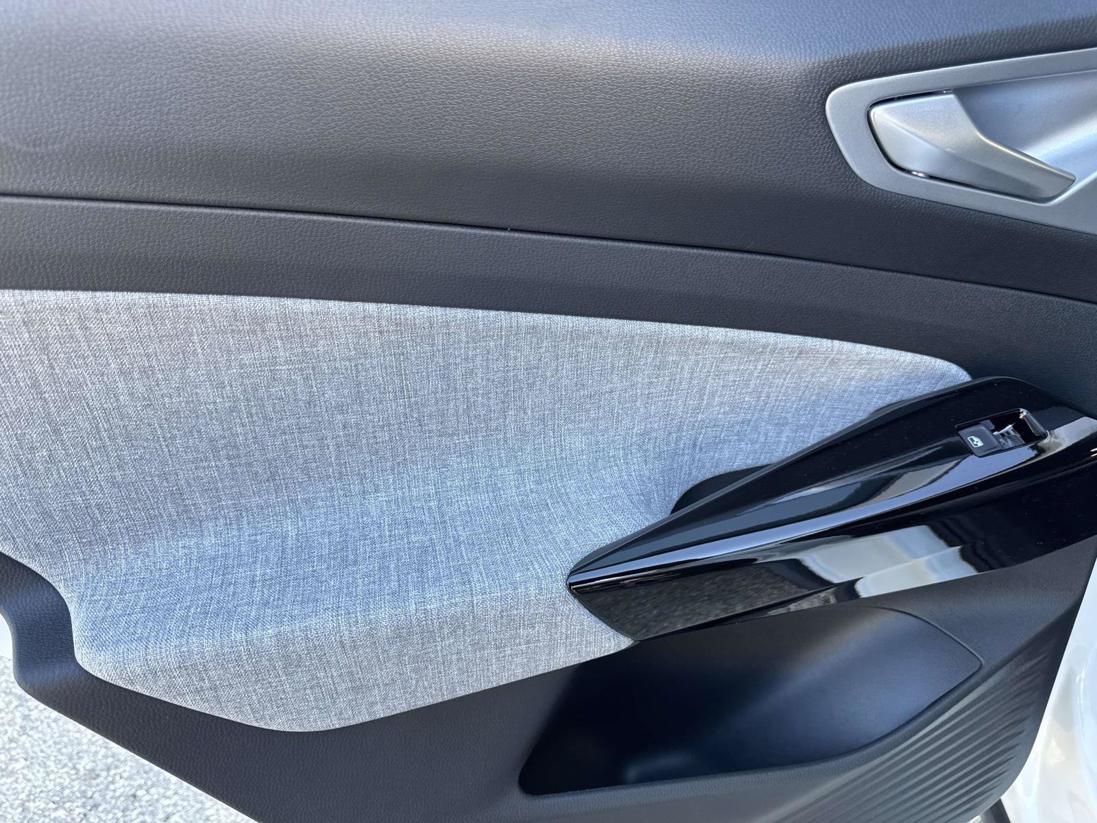 New 2026 Volkswagen ID.4 Pro RWD image 12