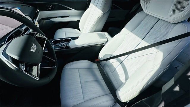 New 2026 Cadillac Lyriq Premium Luxury w/ LPO, Premium Carpet Package image 19