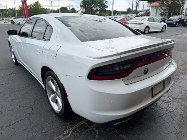 Used 2017 Dodge Charger R/T w/ Premium Group RWD image 6