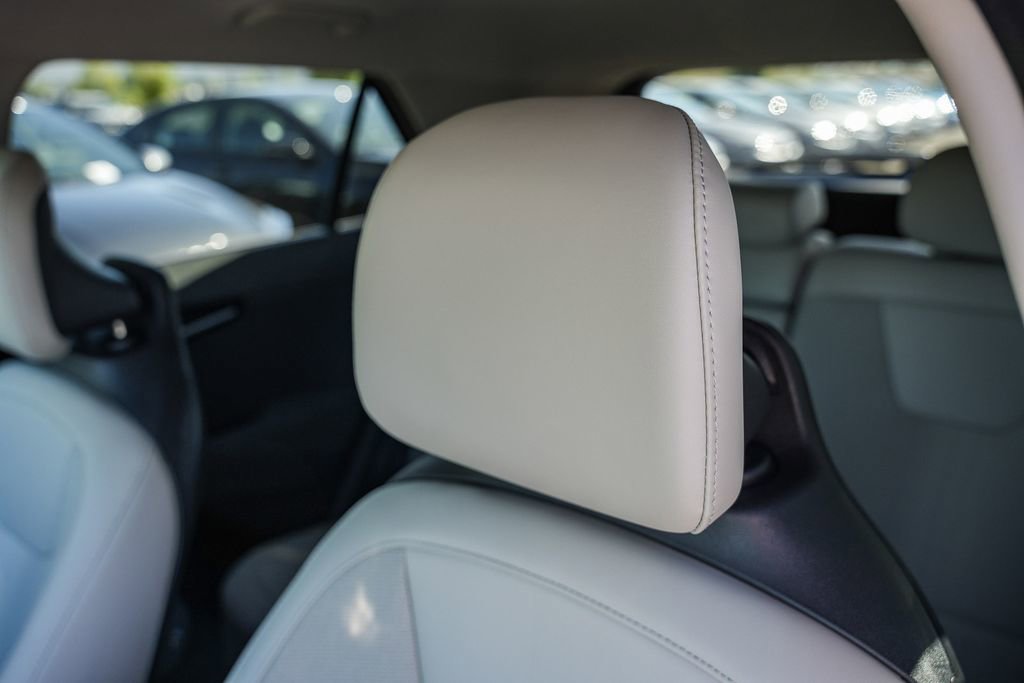 Certified 2025 Kia Niro EX FWD image 27