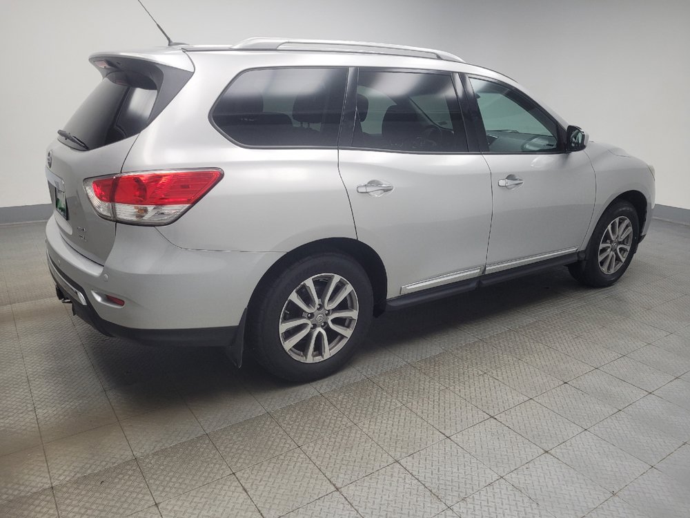 Used 2015 Nissan Pathfinder SL w/ Trailer Tow Package AWD/4WD image 10