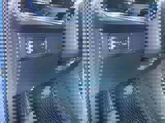 New 2026 Chevrolet Traverse LT w/ Sun and Wheel Package image 32